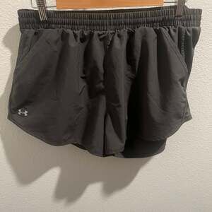 Under Armour Women's Fly By 2.0 Running Shorts - Black Loose Fit HeatGear XL